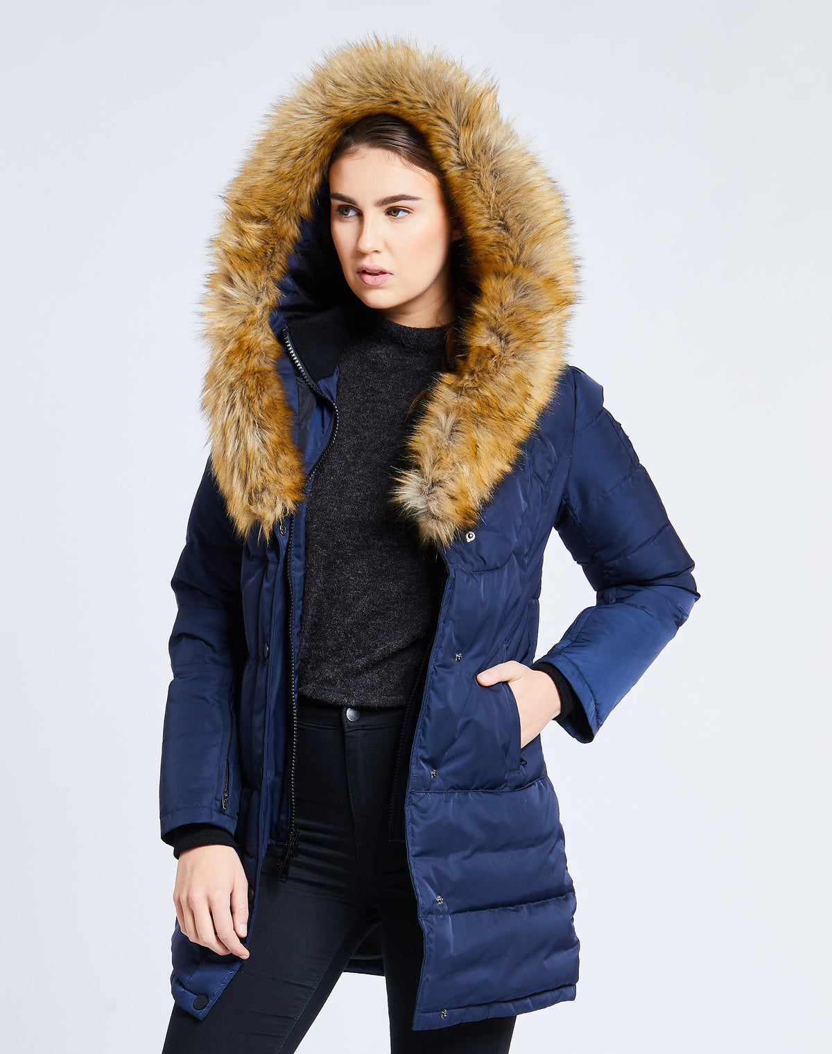 Vogue (Women) 1.0 - North Aware